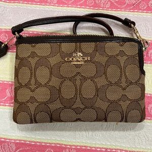 Small Coach Wristlet